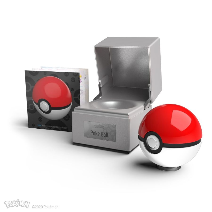 Pokemon - Poke Ball Prop Replica