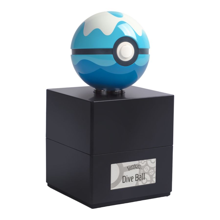 Pokemon - Dive Ball Prop Replica