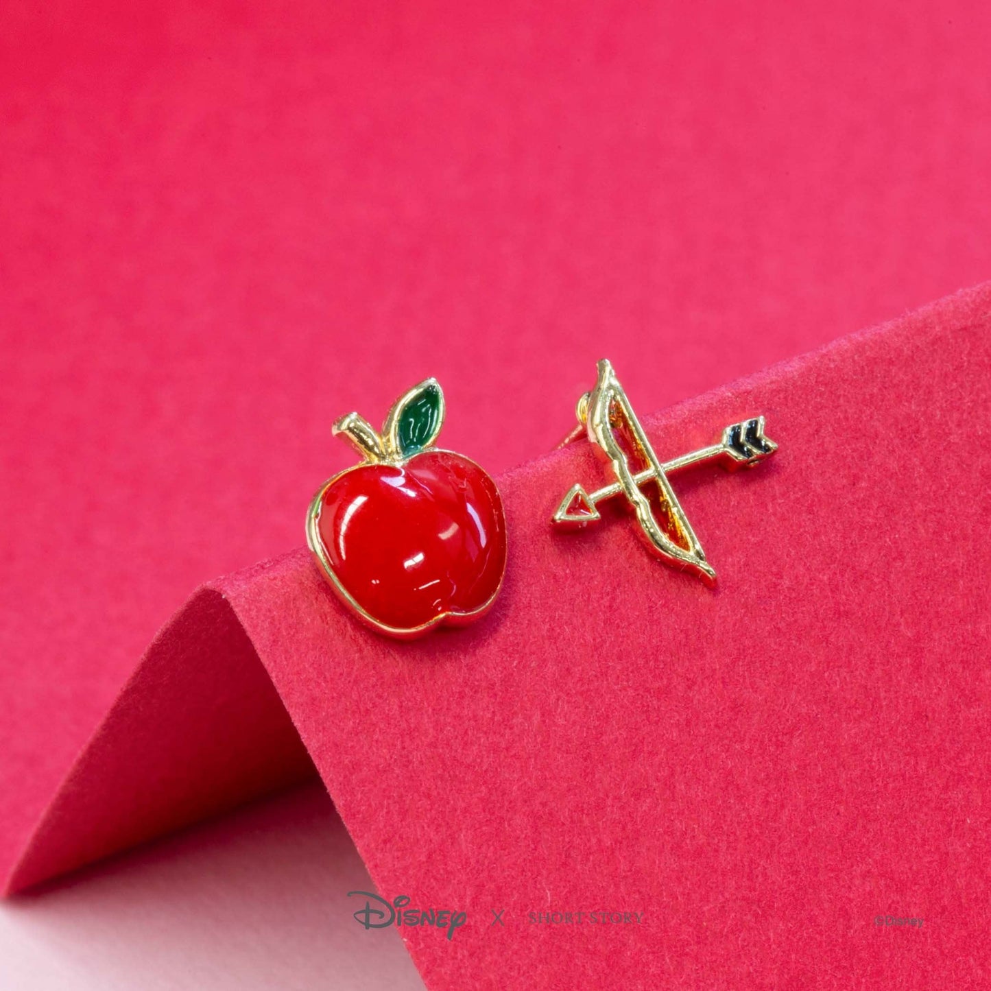 Disney Earring Epoxy Mulan Arrow & Apple